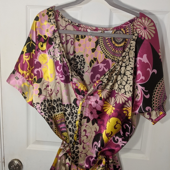 Blouse - Picture 2 of 4